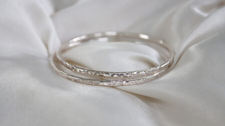 Sterling Silver Textured Bangle 3mm - Image 2